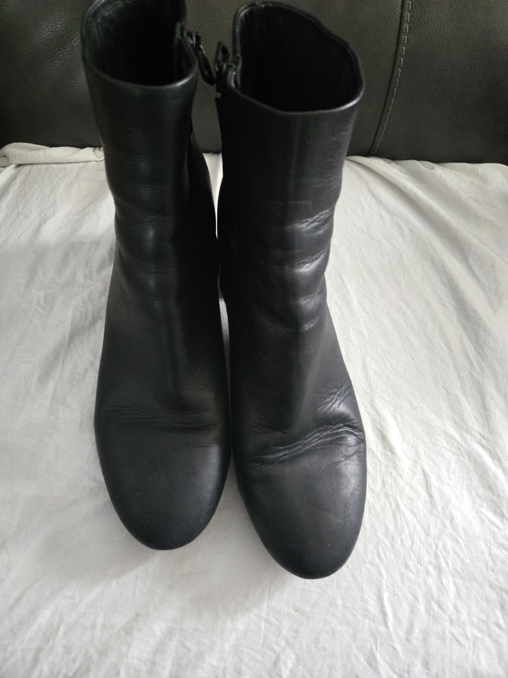 Vince Black Leather Ankle Boots with Side Zip